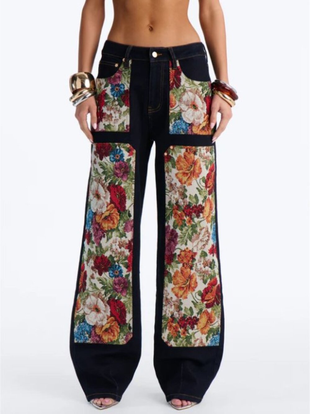 Fashion Nova Floral Jacquard JEANS SIZE 11 NEW WITH TAG, STRETCHY, BEAUTIFUL